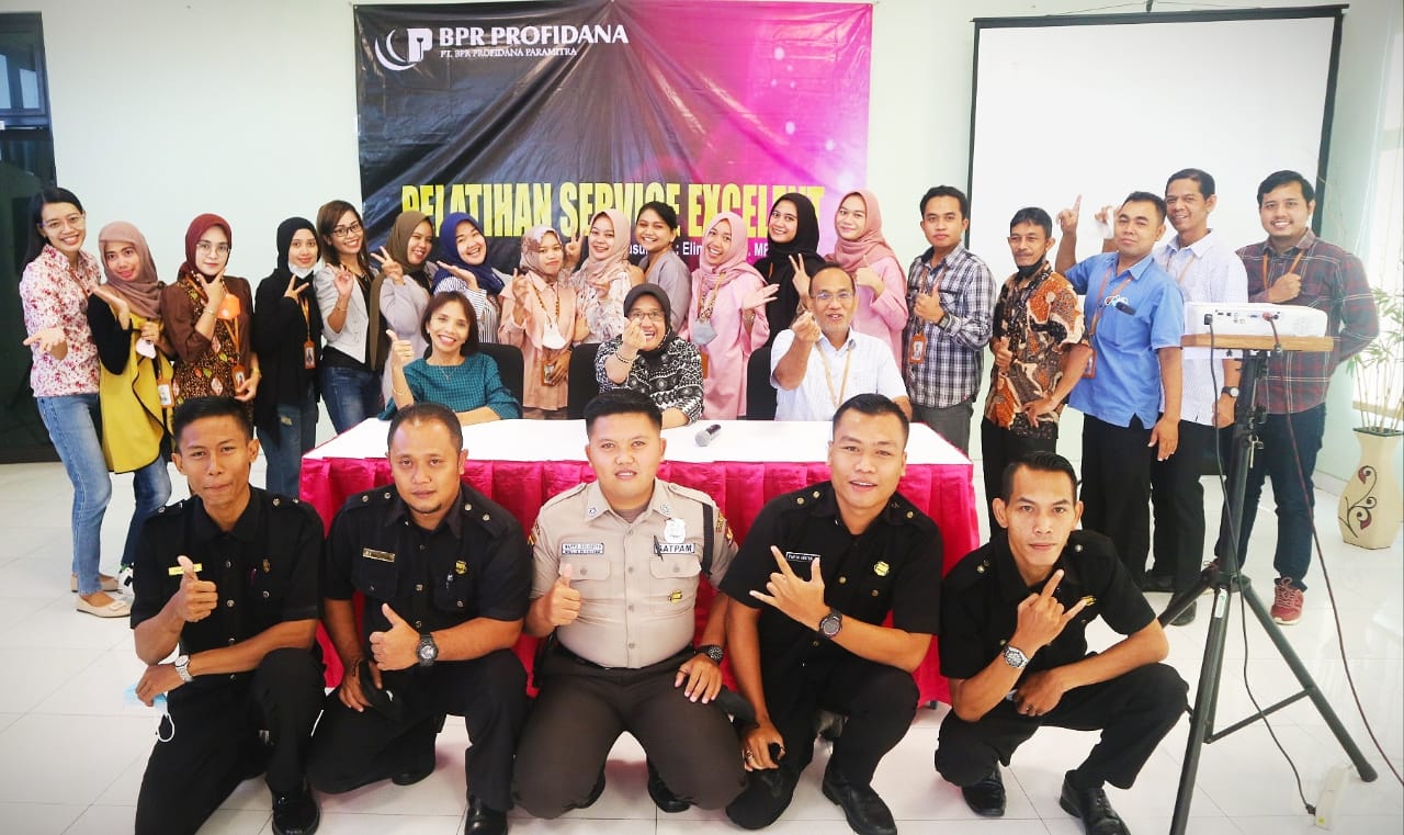 PELATIHAN SERVICE EXCELLENT